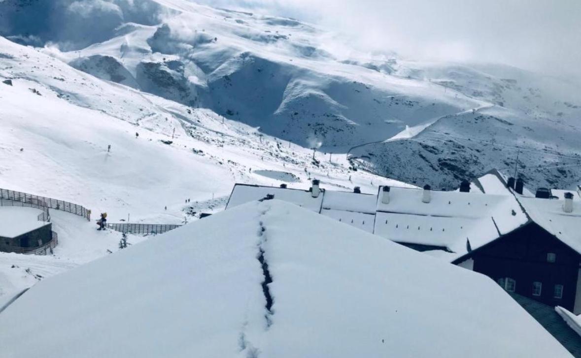 Sierra Nevada Los Alayos Estacion De Esqui Exterior foto